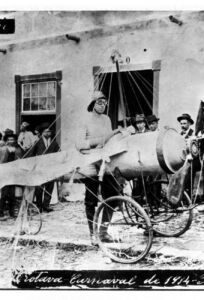 Avioneta - Carnaval 1914.<br>Donación de Teodolinda Hernández Merino